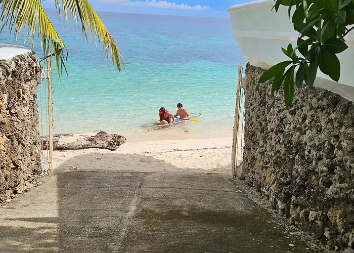 Dapdap Shorelines House